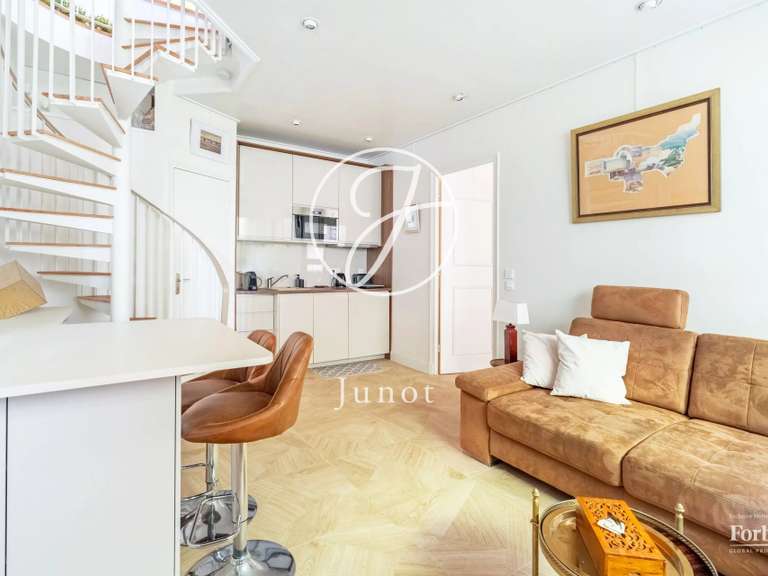 Appartement Neuilly-sur-Seine - 3 chambres - 158m²