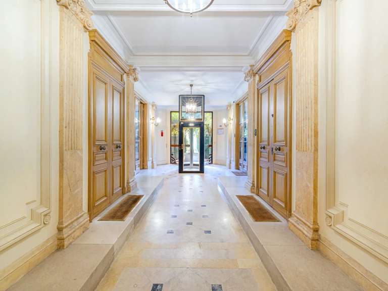 Appartement Neuilly-sur-Seine - 3 chambres - 152m²