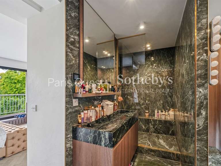 Appartement Neuilly-sur-Seine - 3 chambres - 163m²