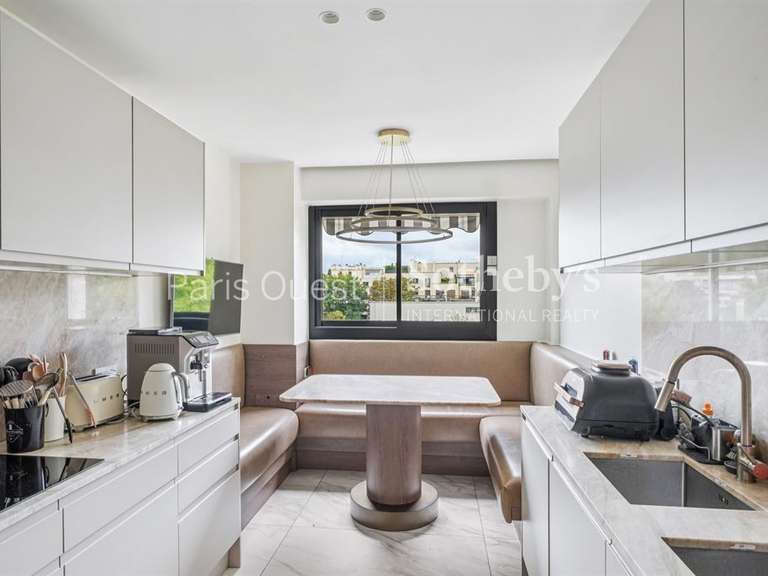 Appartement Neuilly-sur-Seine - 3 chambres - 163m²