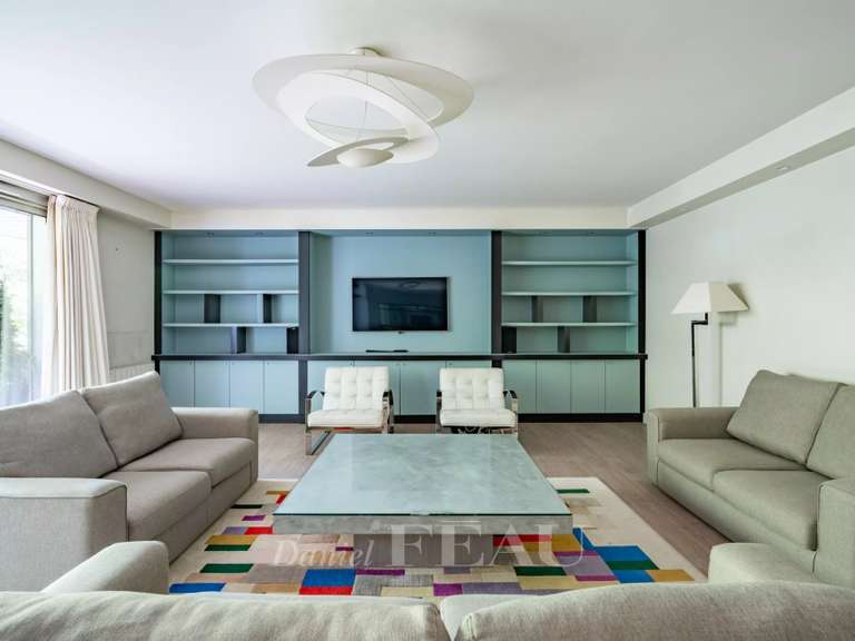 Appartement Neuilly-sur-Seine - 5 chambres - 215m²