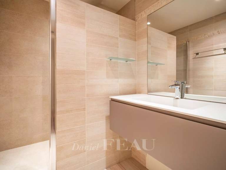 Appartement Neuilly-sur-Seine - 5 chambres - 215m²
