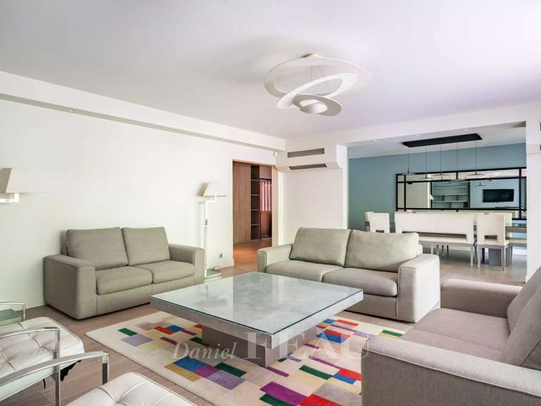 Appartement Neuilly-sur-Seine - 5 chambres - 215m²