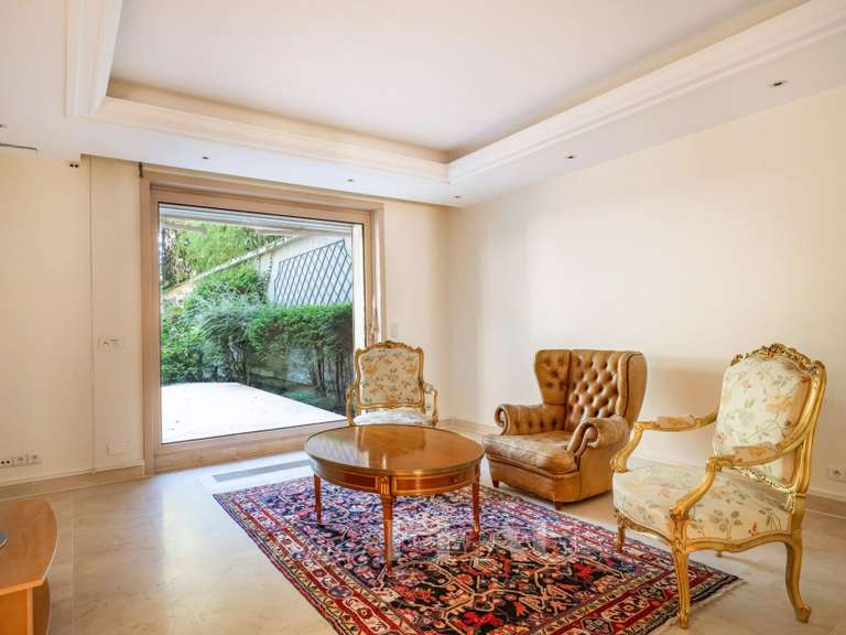 Appartement Neuilly-sur-Seine - 4 chambres - 214m²