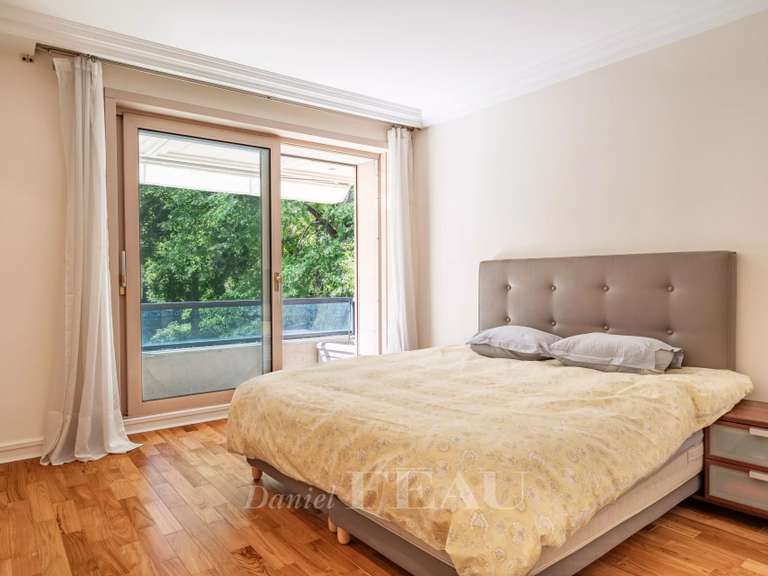 Appartement Neuilly-sur-Seine - 4 chambres - 214m²