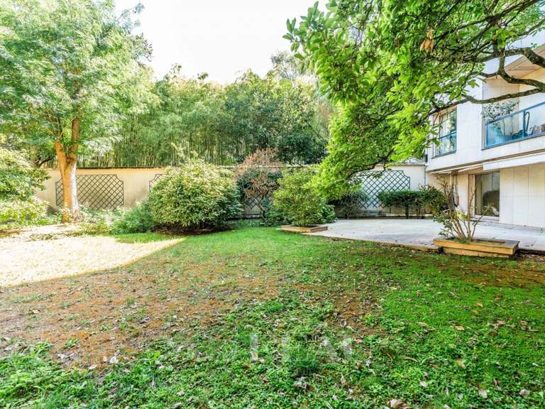 Appartement Neuilly-sur-Seine - 4 chambres - 214m²