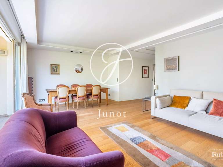 Appartement Neuilly-sur-Seine - 2 chambres - 90m²