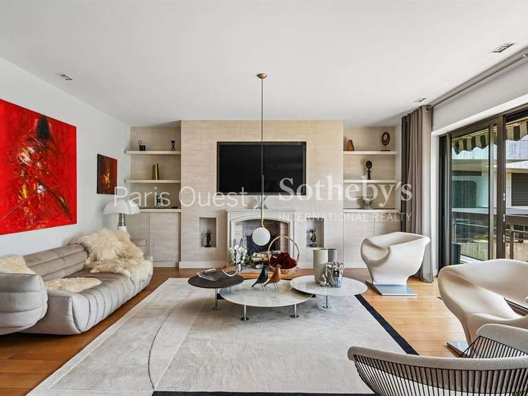 Appartement Neuilly-sur-Seine - 3 chambres - 150m²