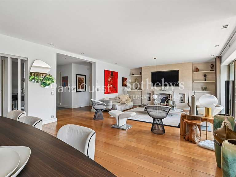 Appartement Neuilly-sur-Seine - 3 chambres - 150m²