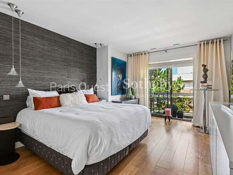 Appartement Neuilly-sur-Seine - 3 chambres - 150m²