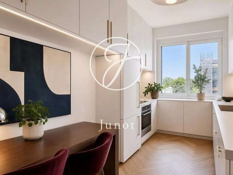 Appartement Neuilly-sur-Seine - 4 chambres - 152m²