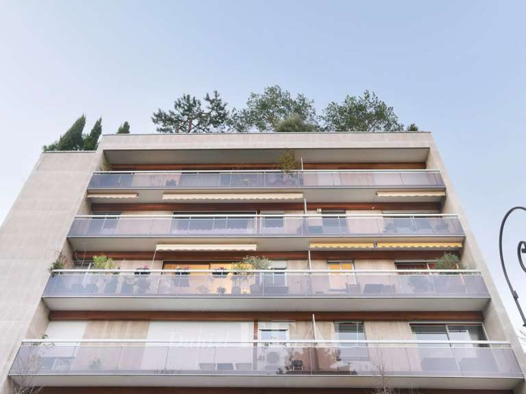 Appartement Neuilly-sur-Seine - 2 chambres - 87m²