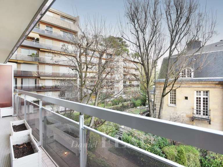 Appartement Neuilly-sur-Seine - 2 chambres - 87m²