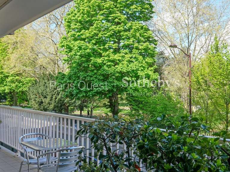 Appartement Neuilly-sur-Seine - 3 chambres - 110m²