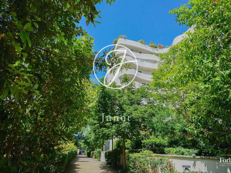Appartement Neuilly-sur-Seine - 3 chambres - 80m²