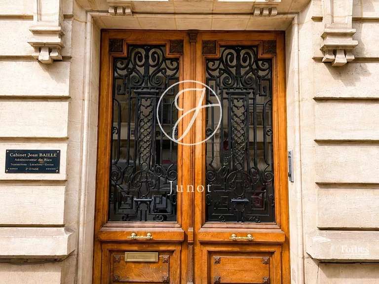 Appartement Neuilly-sur-Seine - 3 chambres - 124m²