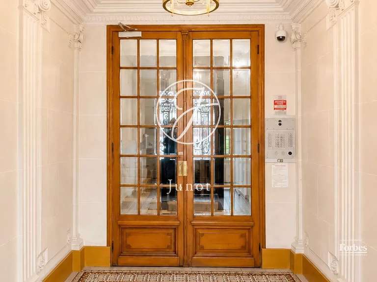Appartement Neuilly-sur-Seine - 3 chambres - 124m²