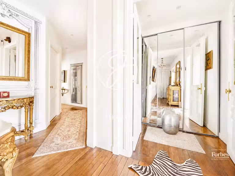 Appartement Neuilly-sur-Seine - 3 chambres - 124m²