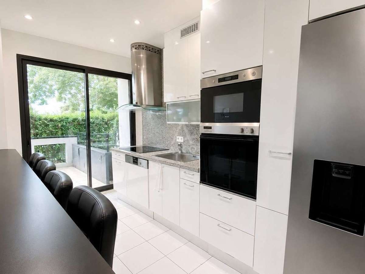 Apartment Neuilly-sur-Seine