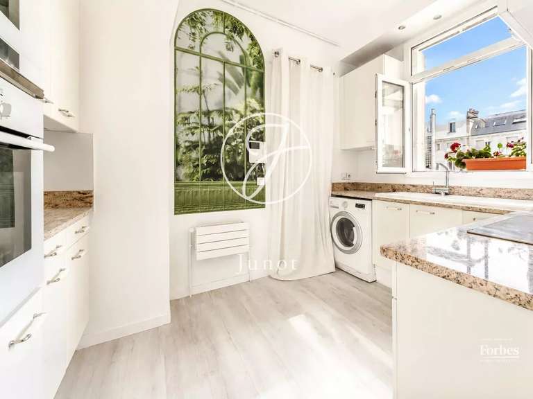 Appartement Neuilly-sur-Seine - 3 chambres - 124m²