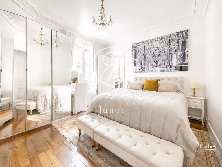 Appartement Neuilly-sur-Seine - 3 chambres - 124m²