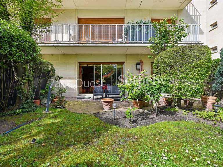 Appartement Neuilly-sur-Seine - 3 chambres - 192m²
