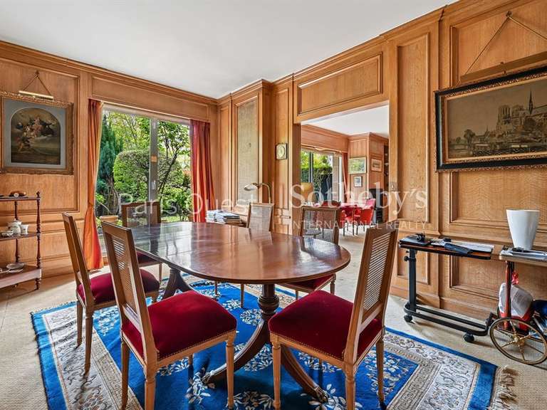 Appartement Neuilly-sur-Seine - 3 chambres - 192m²