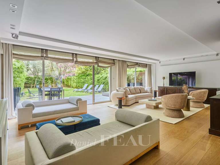Appartement Neuilly-sur-Seine - 4 chambres - 200m²