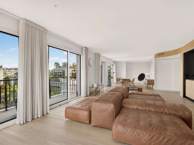 Appartement Neuilly-sur-Seine - 3 chambres - 208m²