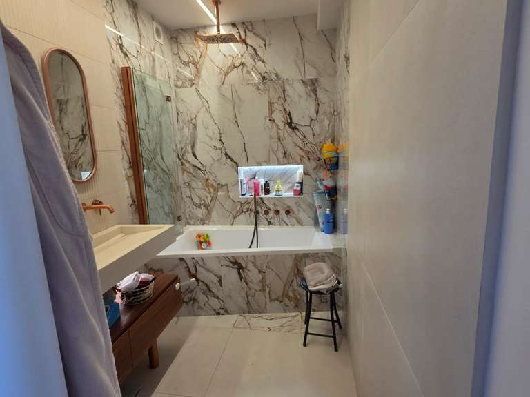 Appartement Neuilly-sur-Seine - 2 chambres - 95m²