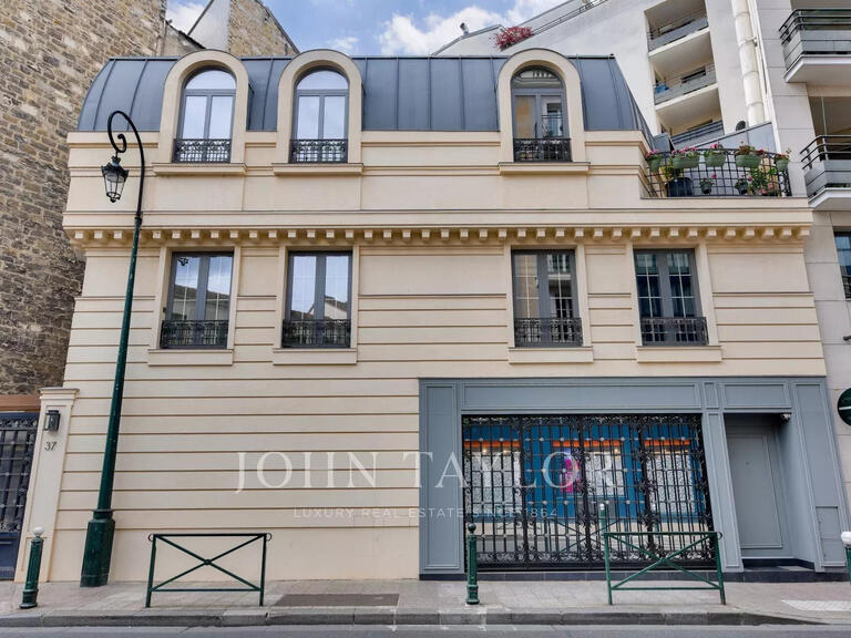 Mansion Neuilly-sur-Seine - 10 bedrooms - 400m²