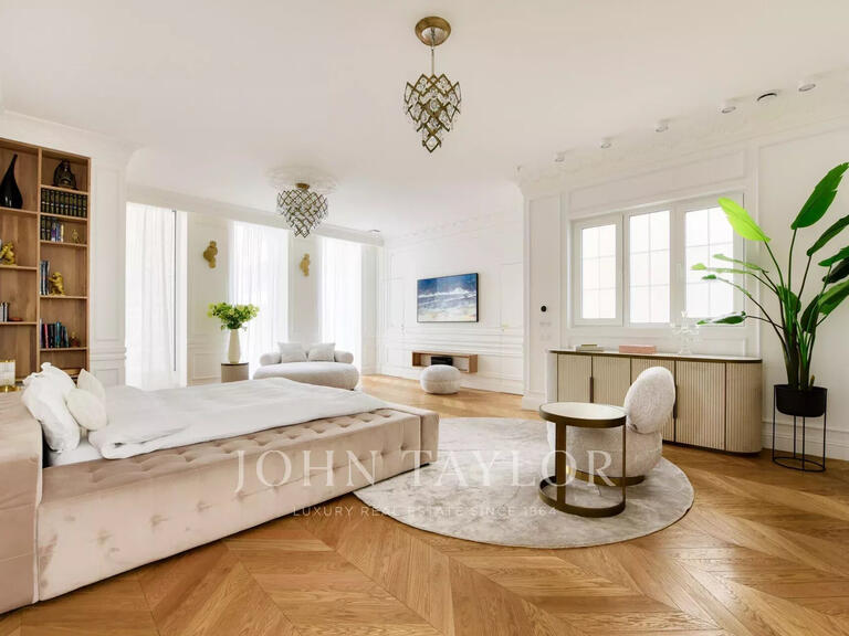 Mansion Neuilly-sur-Seine - 10 bedrooms - 400m²