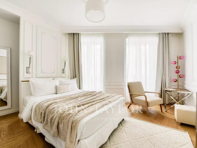 Mansion Neuilly-sur-Seine - 10 bedrooms - 400m²