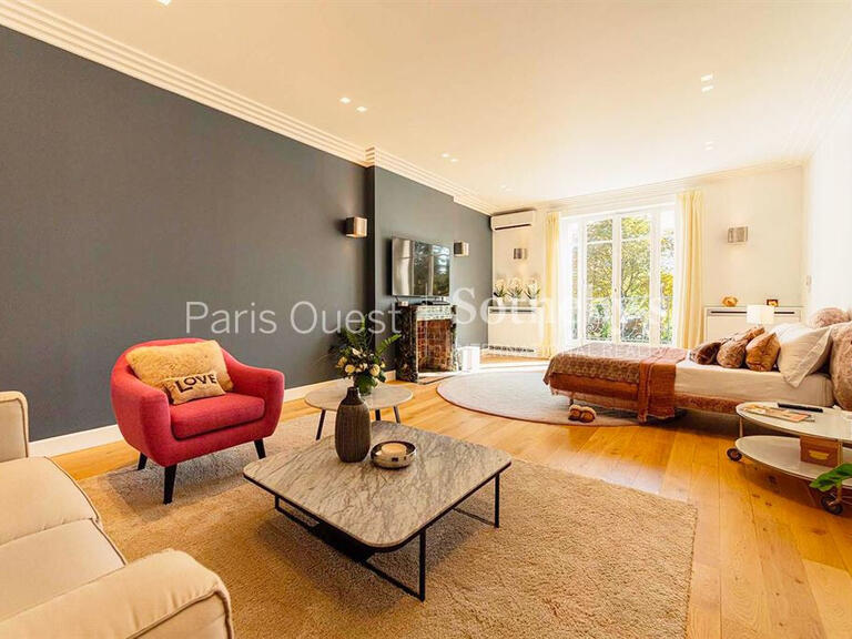 Hôtel particulier Neuilly-sur-Seine - 6 chambres - 811m²