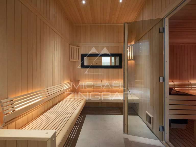 Hôtel particulier Neuilly-sur-Seine - 5 chambres - 740m²