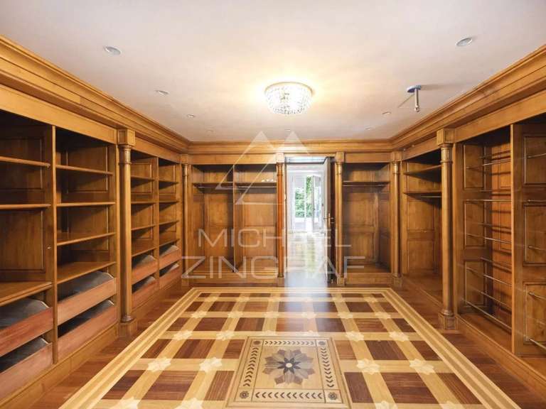 Hôtel particulier Neuilly-sur-Seine - 5 chambres - 740m²