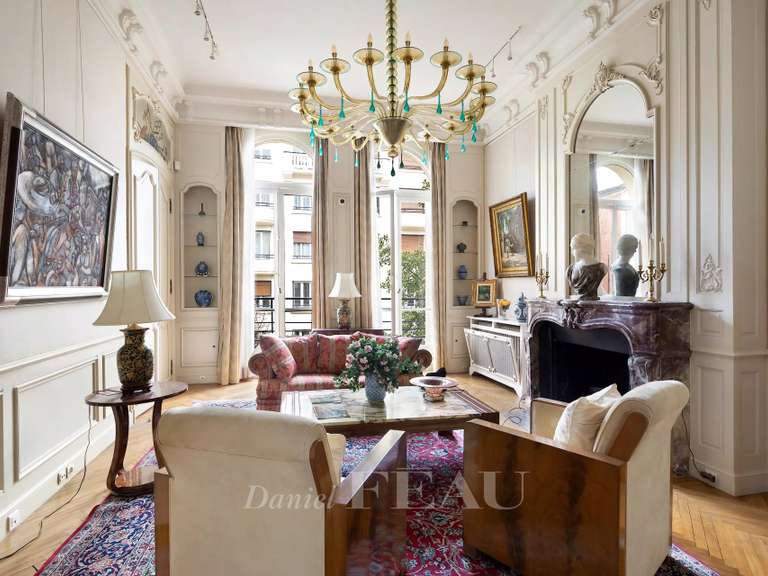 Hôtel particulier Neuilly-sur-Seine - 6 chambres - 435m²