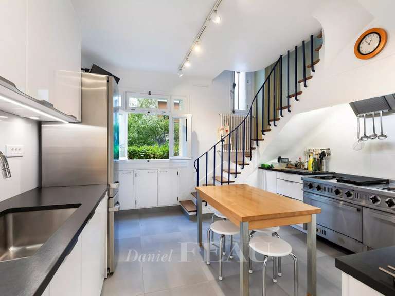 Hôtel particulier Neuilly-sur-Seine - 6 chambres - 435m²