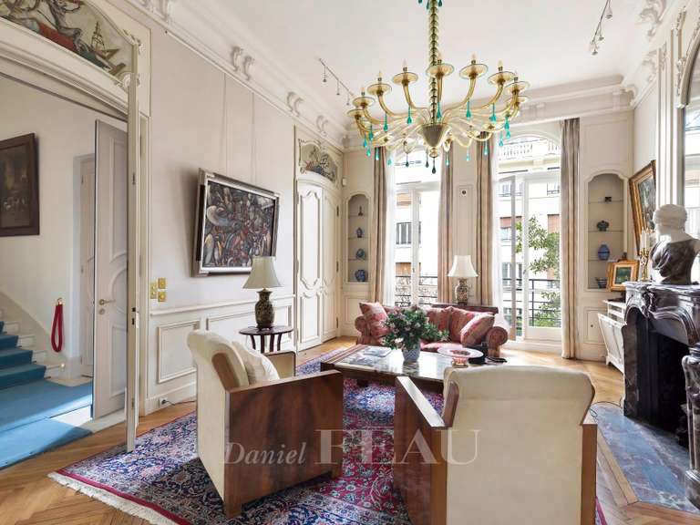 Hôtel particulier Neuilly-sur-Seine - 6 chambres - 435m²