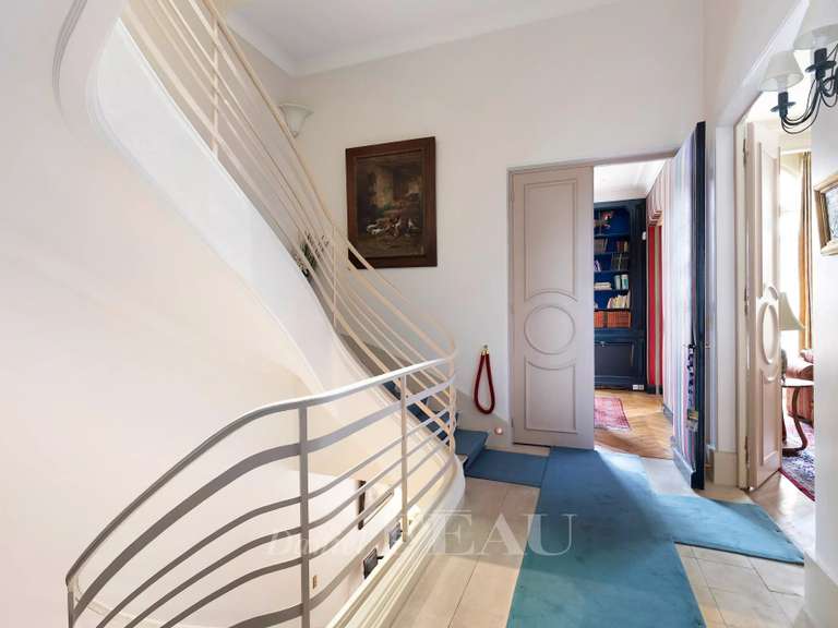 Hôtel particulier Neuilly-sur-Seine - 6 chambres - 435m²