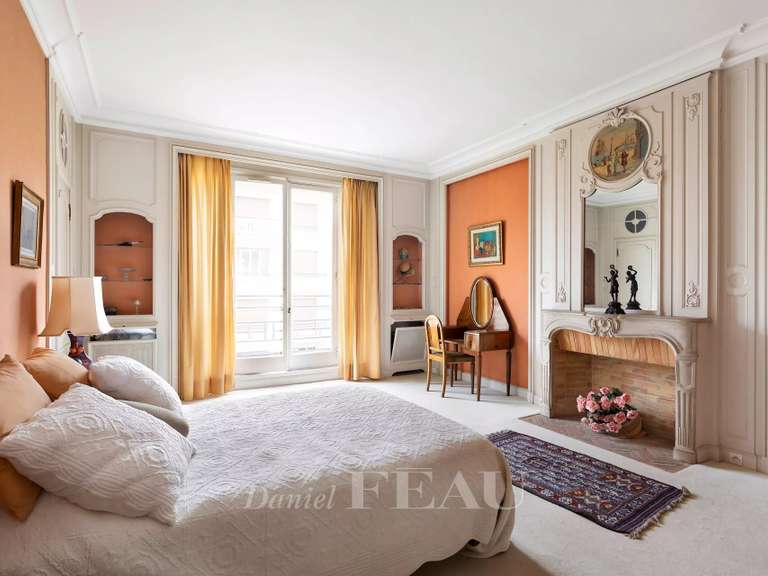 Hôtel particulier Neuilly-sur-Seine - 6 chambres - 435m²