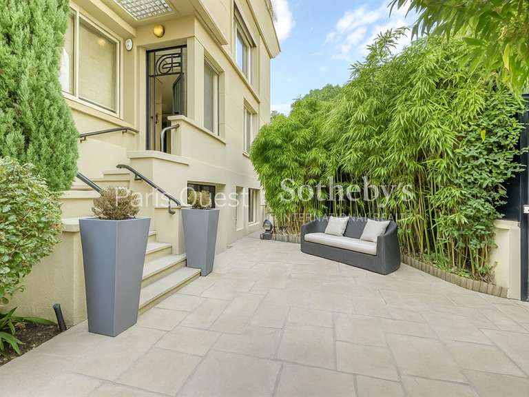 Hôtel particulier Neuilly-sur-Seine - 6 chambres - 335m²