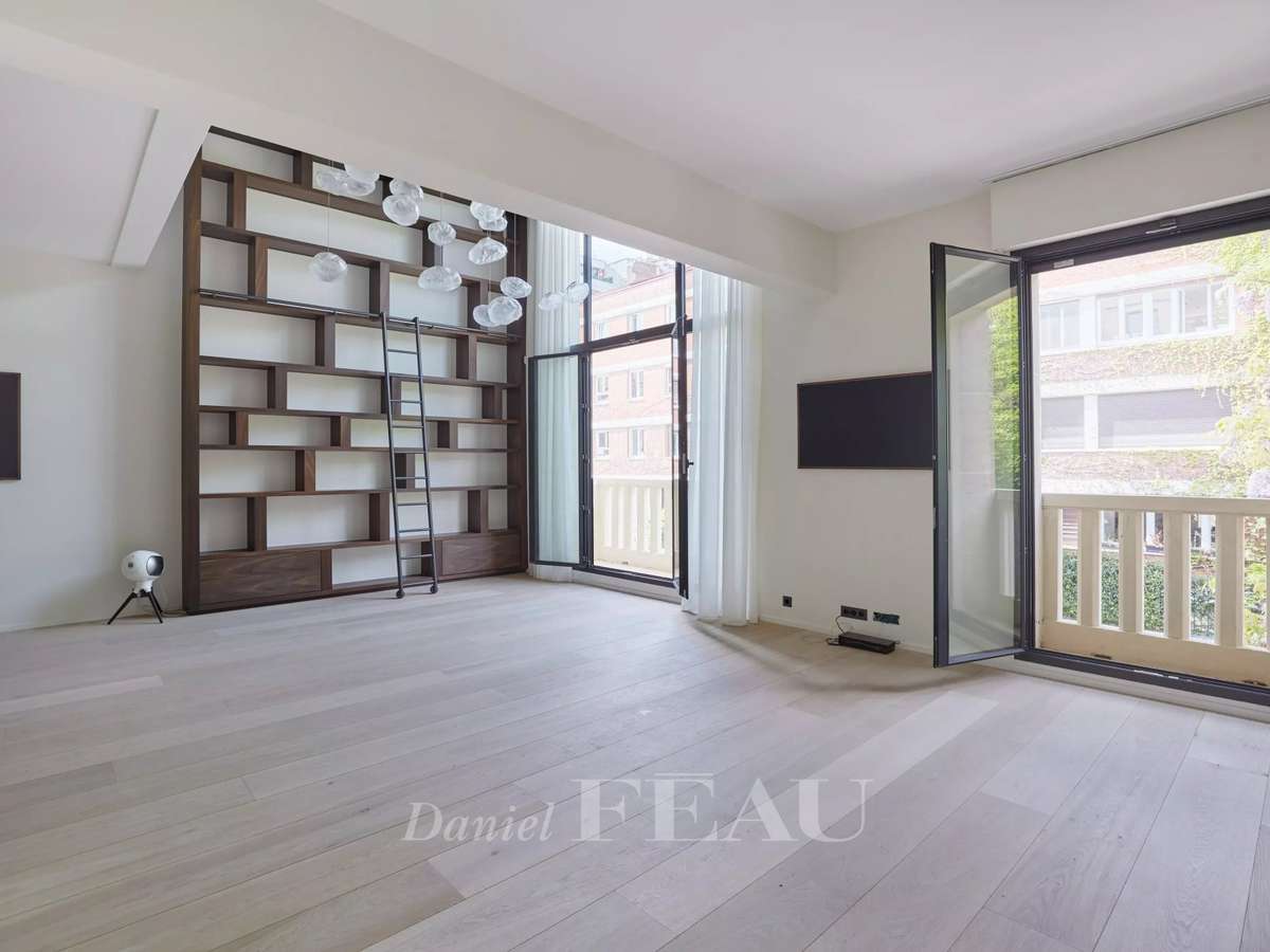 Mansion Neuilly-sur-Seine