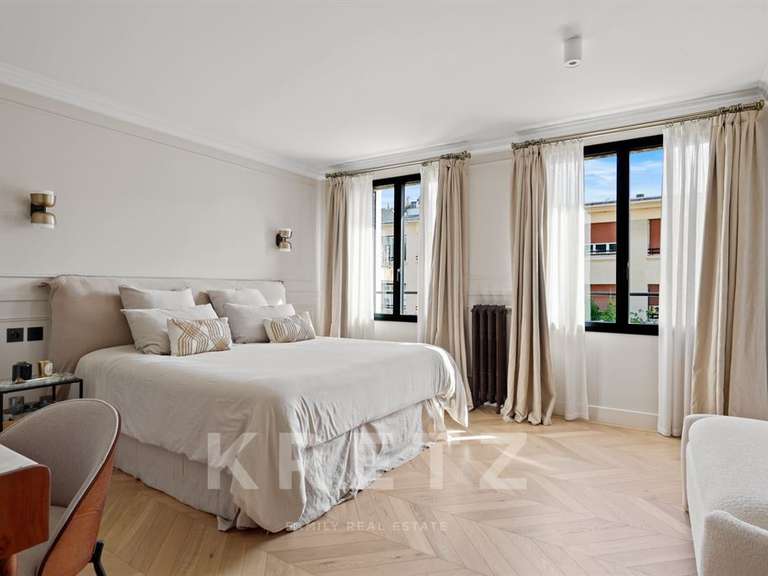 Hôtel particulier Neuilly-sur-Seine - 4 chambres - 460m²