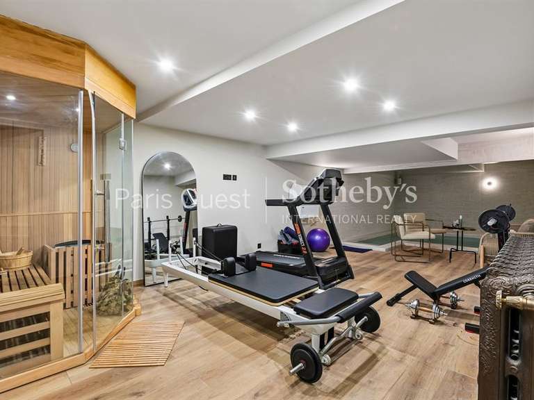 Hôtel particulier Neuilly-sur-Seine - 5 chambres - 400m²