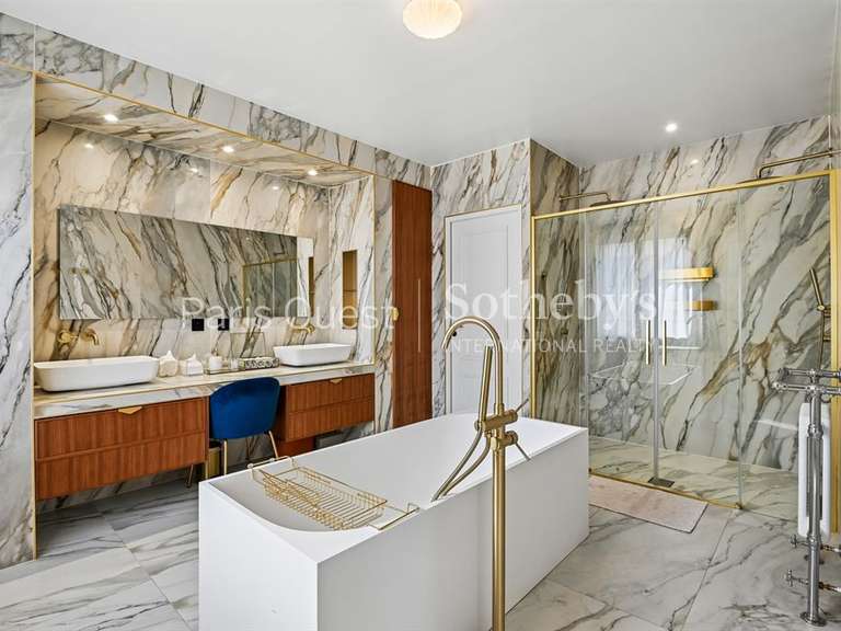 Hôtel particulier Neuilly-sur-Seine - 5 chambres - 400m²