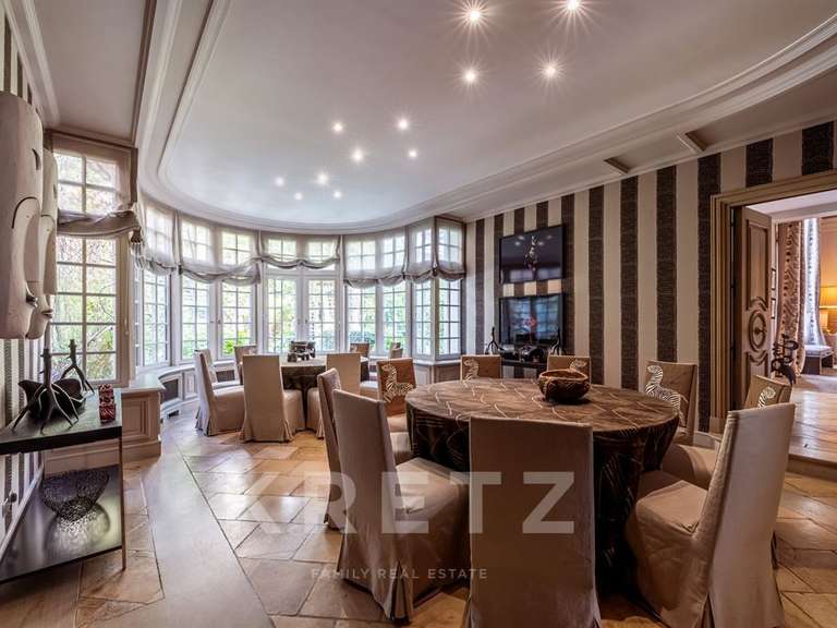 Maison Neuilly-sur-Seine - 7 chambres - 500m²