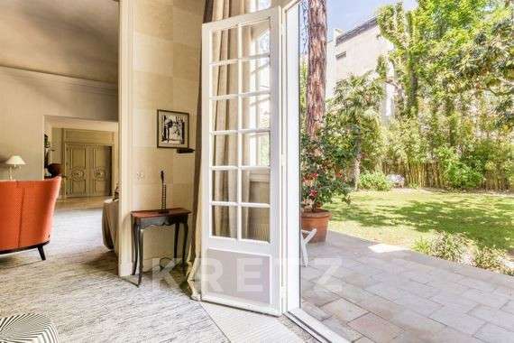 Maison Neuilly-sur-Seine - 7 chambres - 500m²