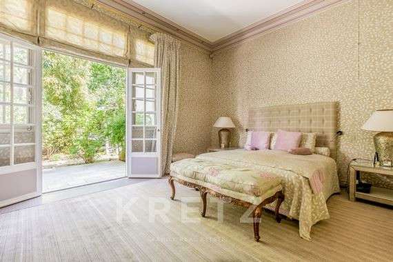 Maison Neuilly-sur-Seine - 7 chambres - 500m²