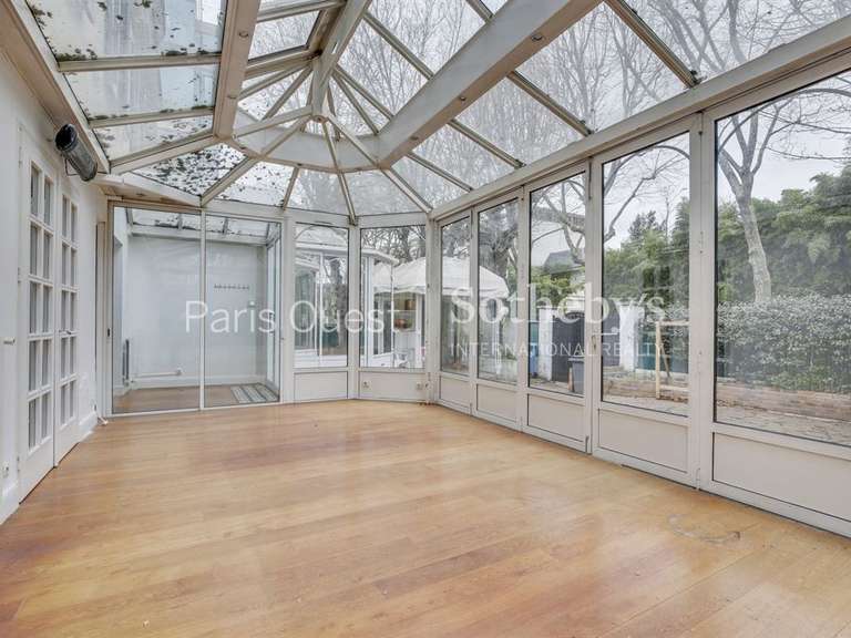 Maison Neuilly-sur-Seine - 5 chambres - 392m²